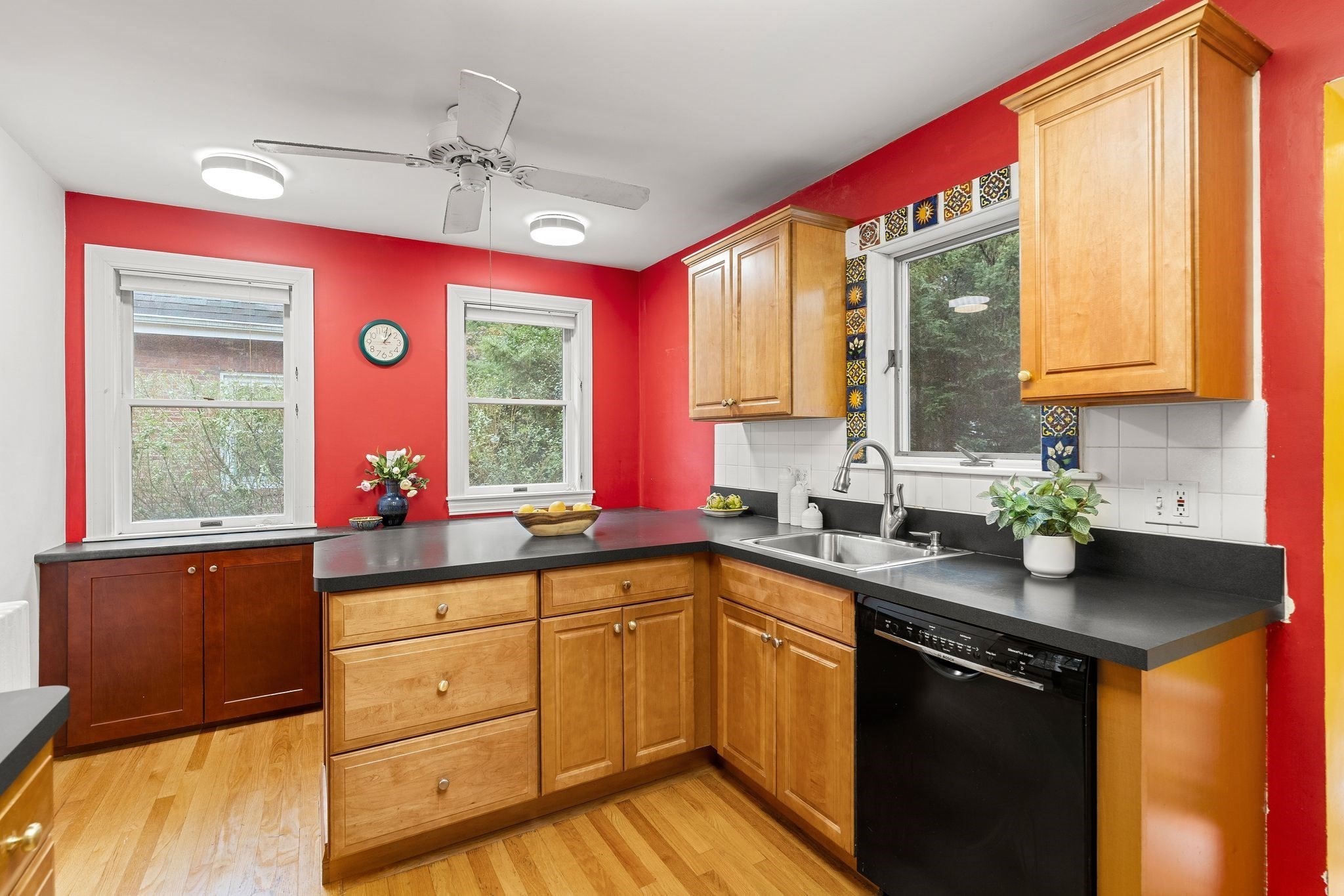 21 Valentine Road Property Photo 11