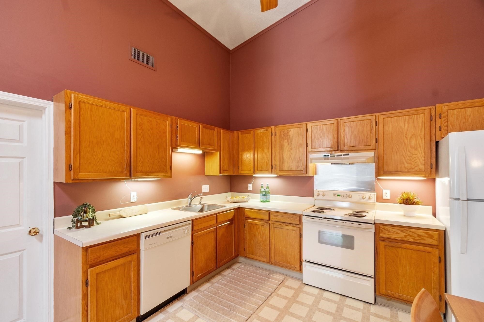 181 Littleton Road # 340 Property Photo 4