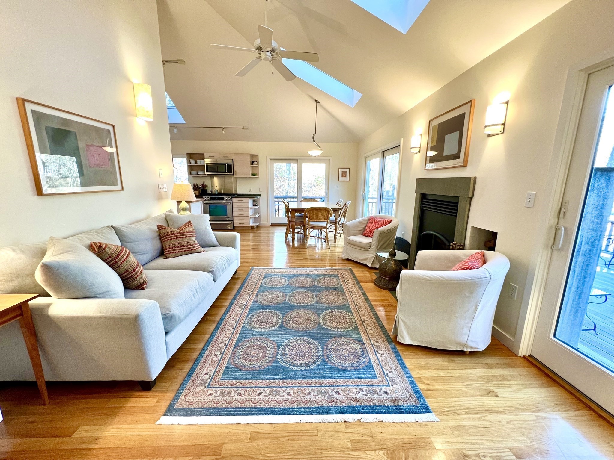 18 Sylvan Avenue Property Photo 6