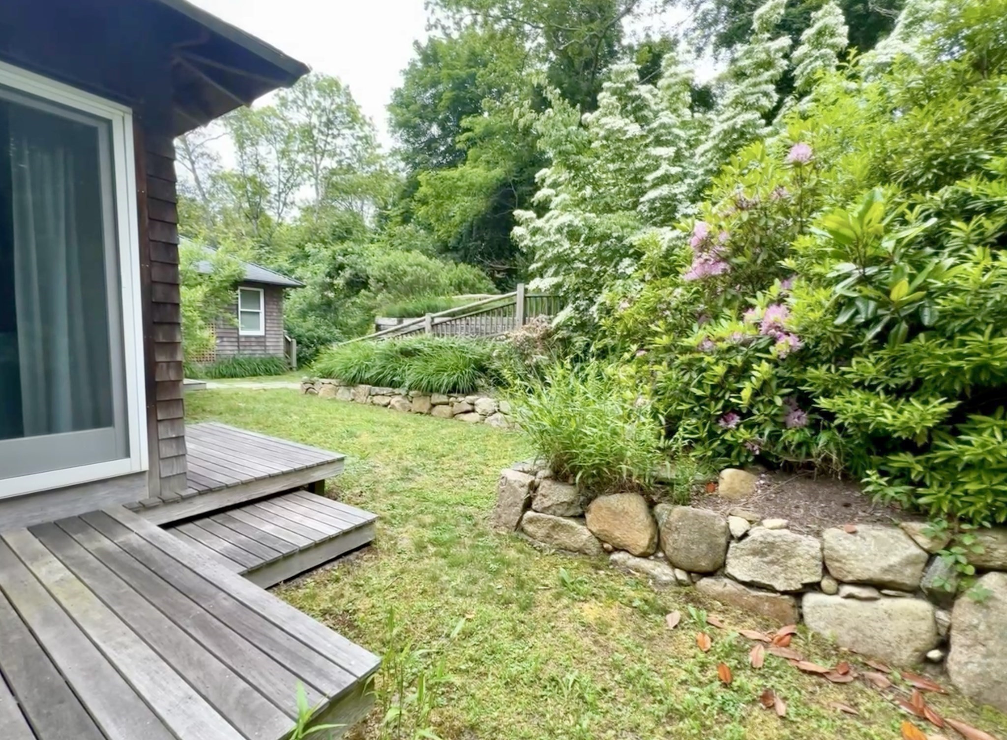 18 Sylvan Avenue Property Photo 23