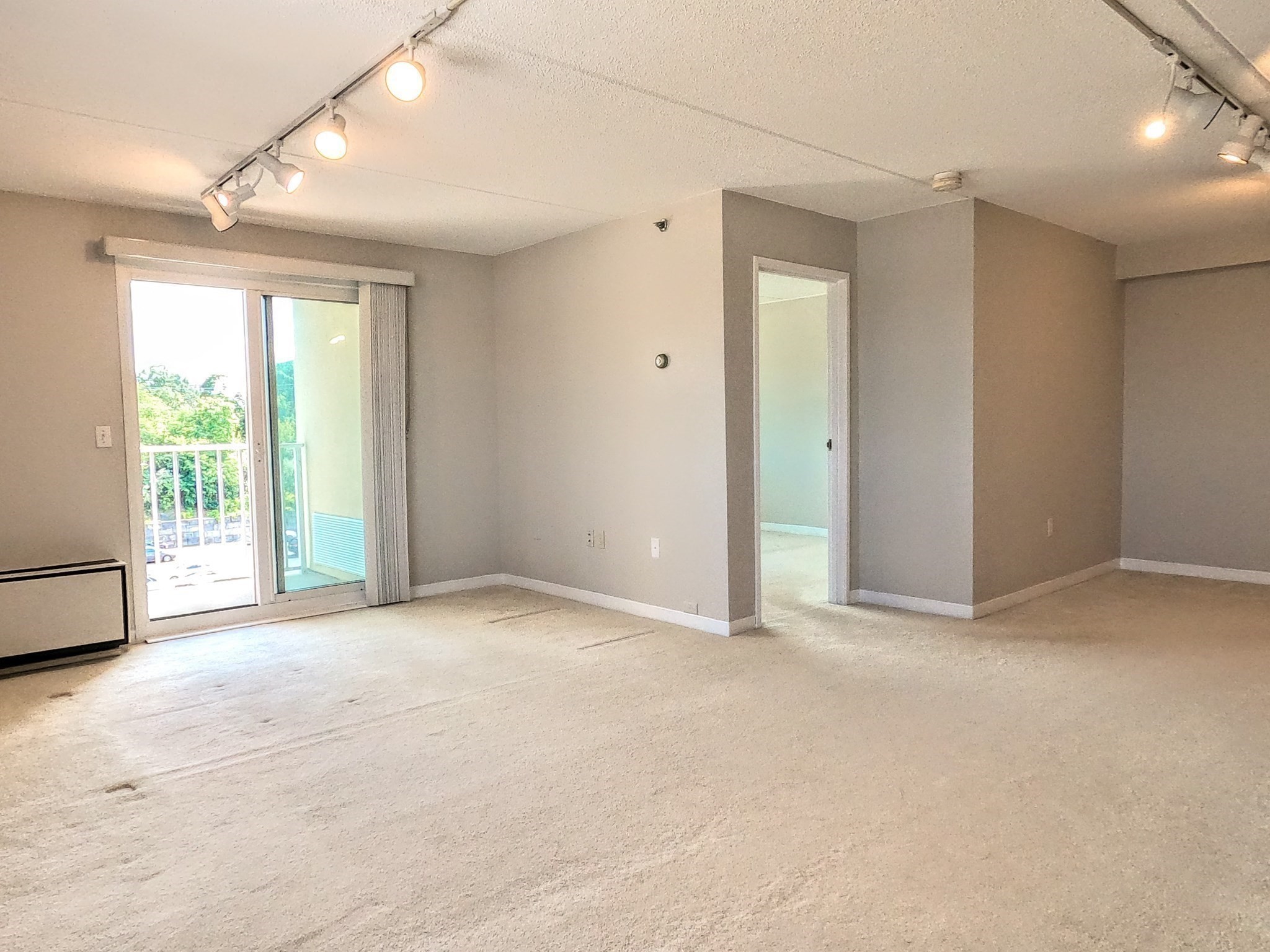 200 Cove Way # 513 Property Photo 7