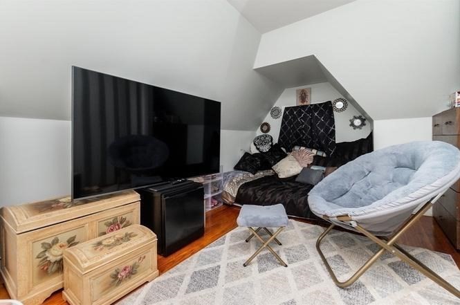 40 Gledhill Ave. # 2 Property Photo 11