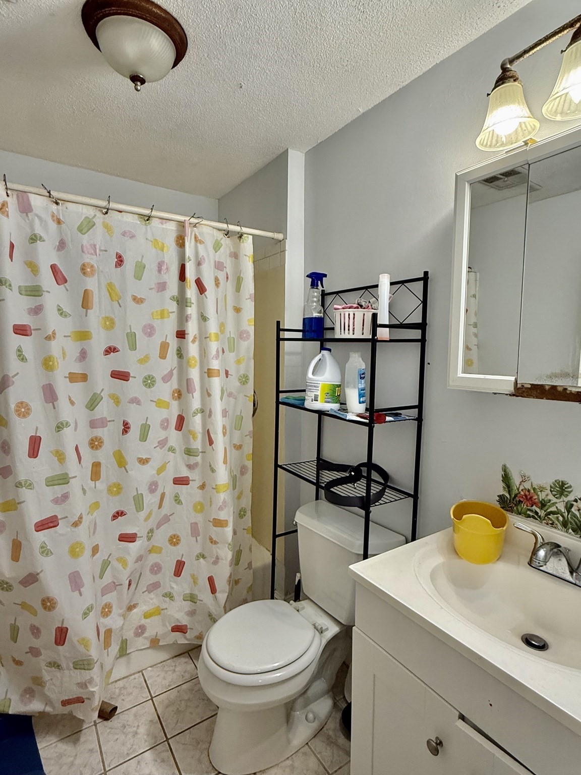 8 Kenmar Drive # 72 Property Photo 5