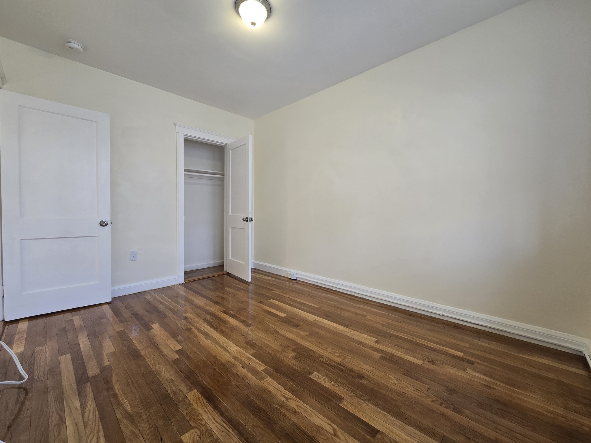 183 Kent # 5 Property Photo 6
