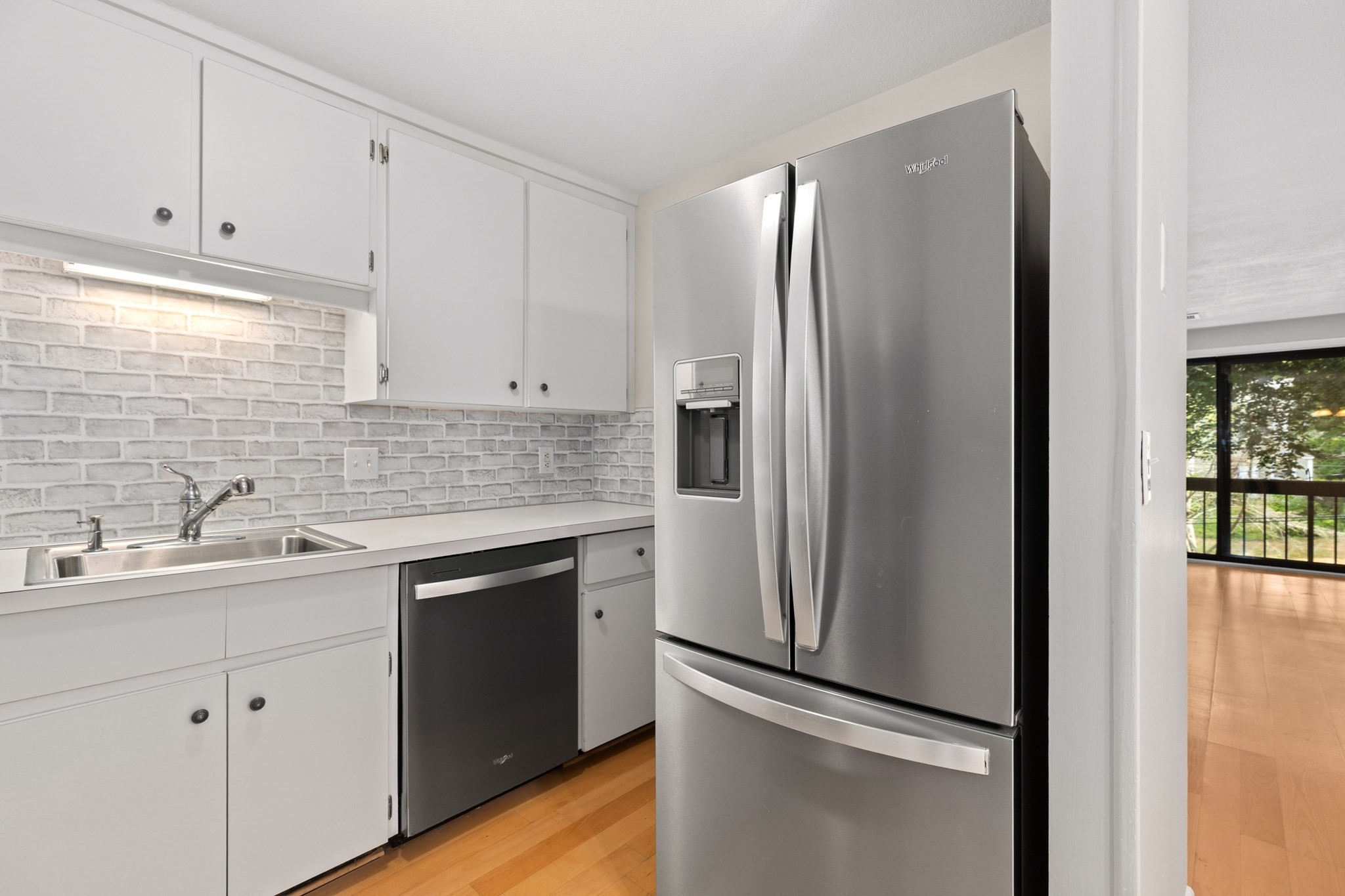 1 Centre St # 9 Property Photo 4