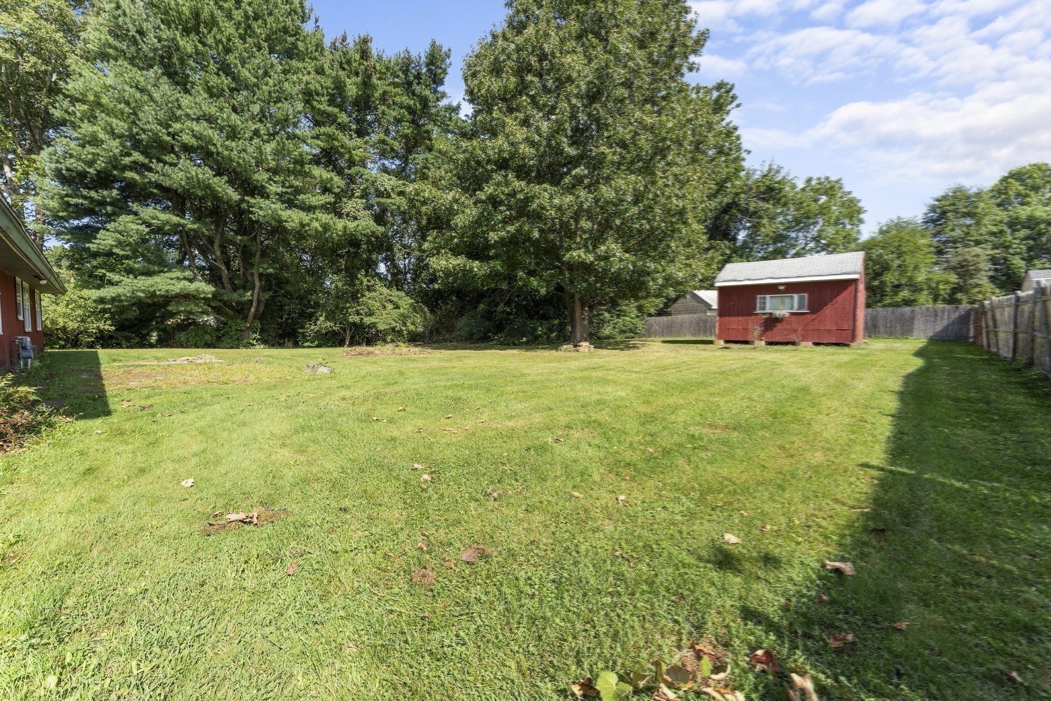 9 Lynnwood Ave Property Photo 31