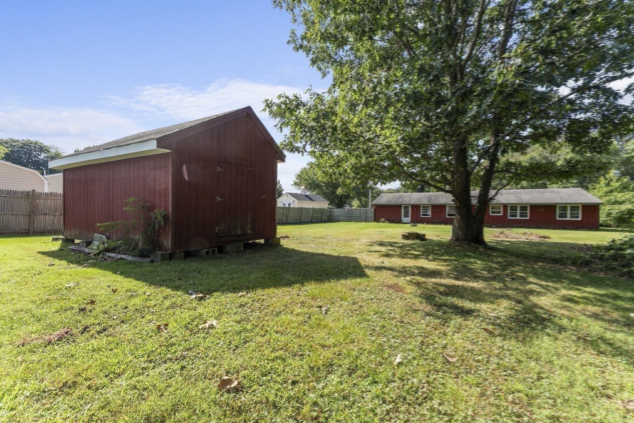 9 Lynnwood Ave Property Photo 33