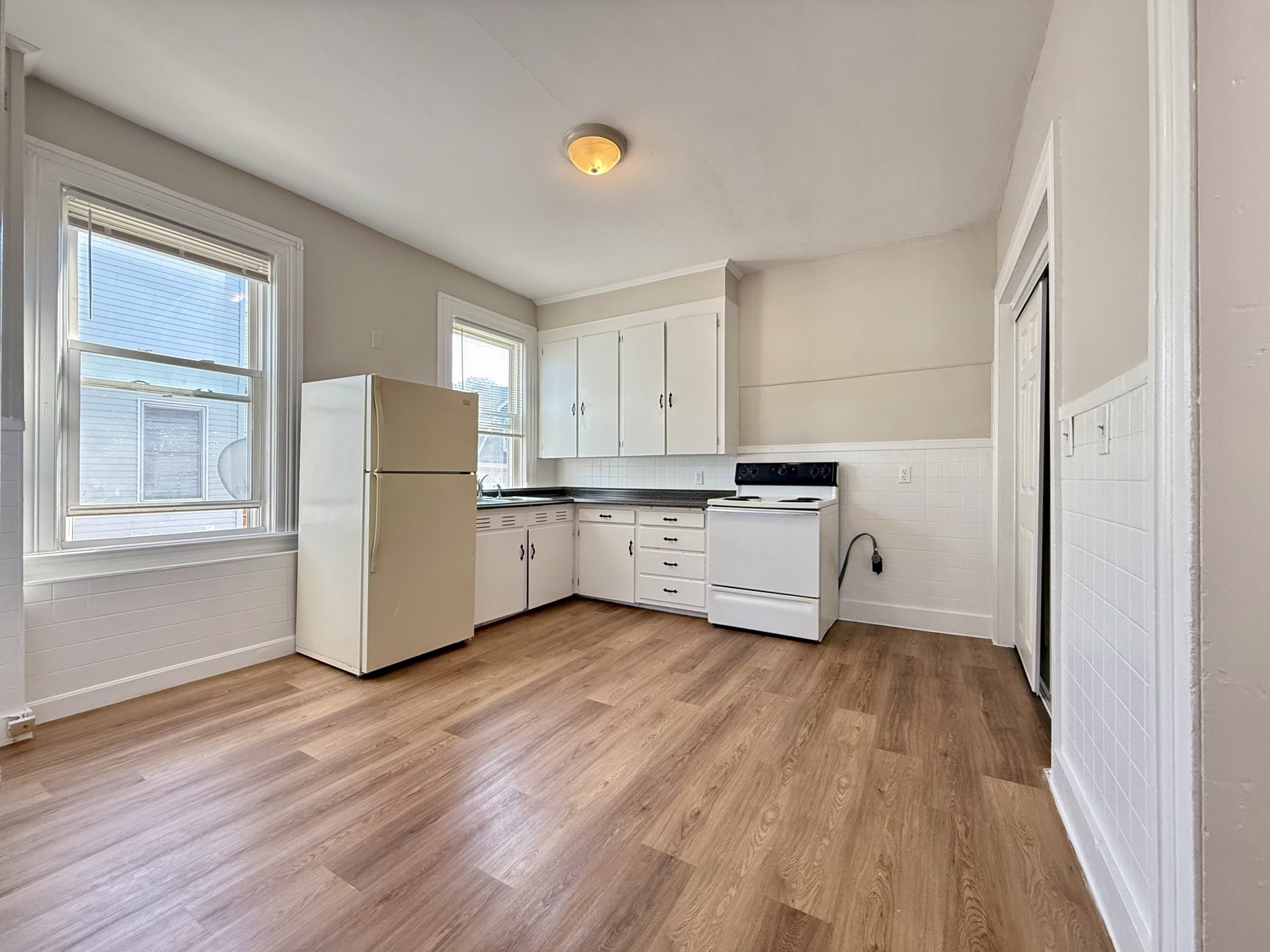 346 Broadway # 3 Property Photo 4