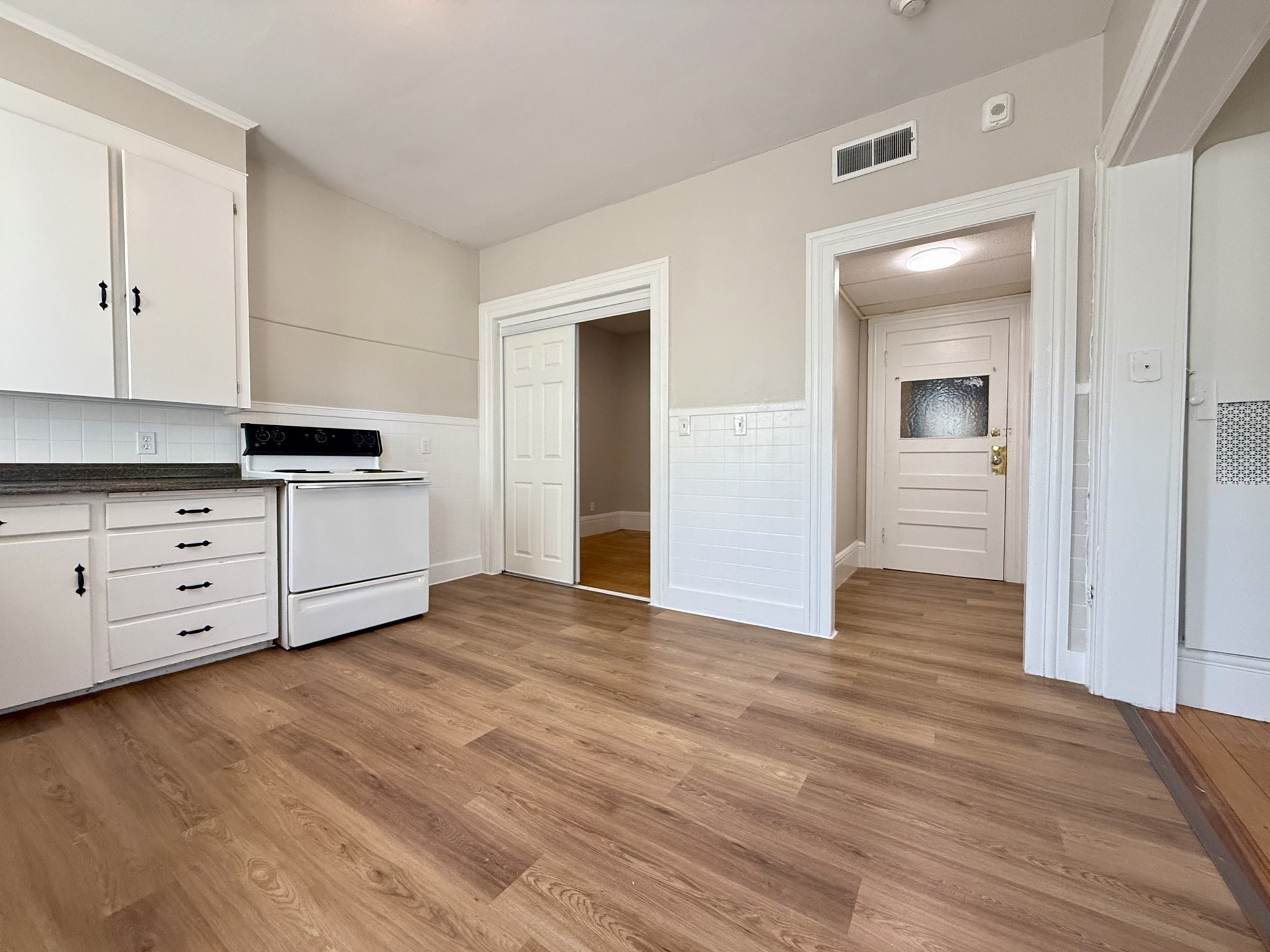 346 Broadway # 3 Property Photo 5