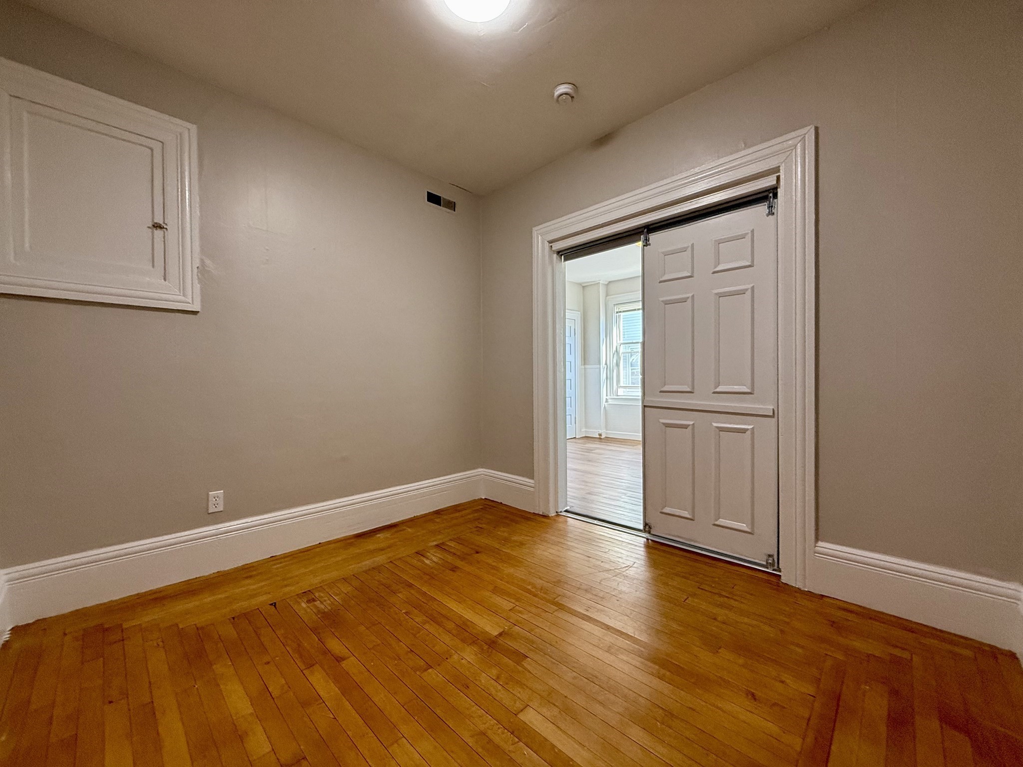 346 Broadway # 3 Property Photo 9