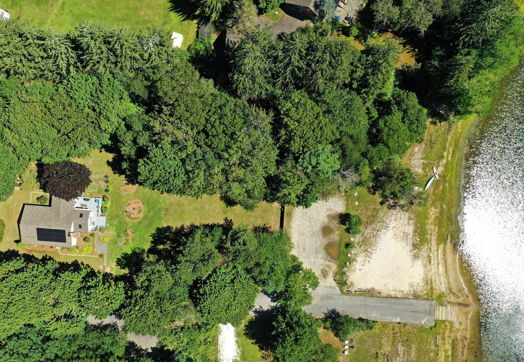 126 Willimantic Dr Property Photo 4