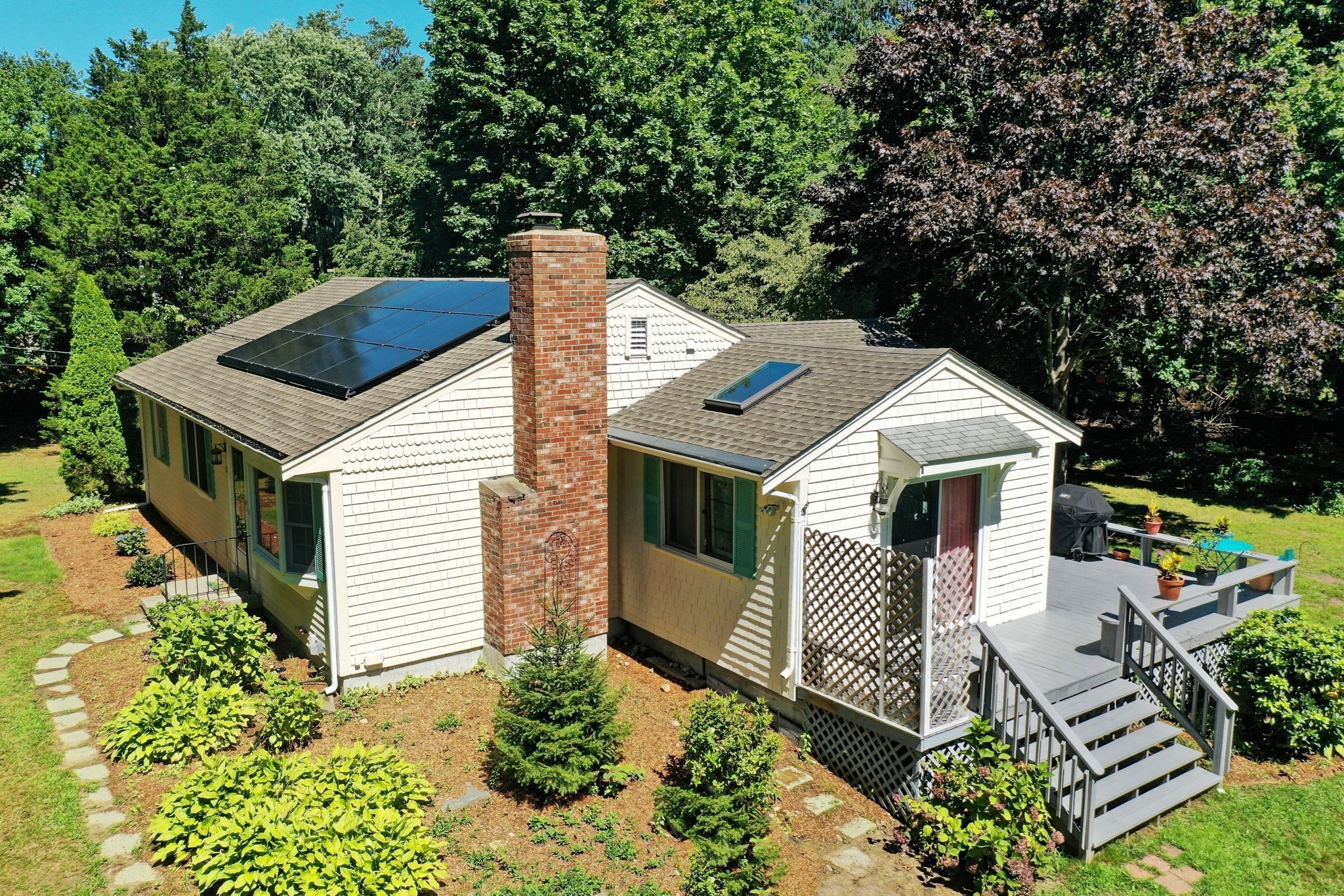 126 Willimantic Dr Property Photo 6