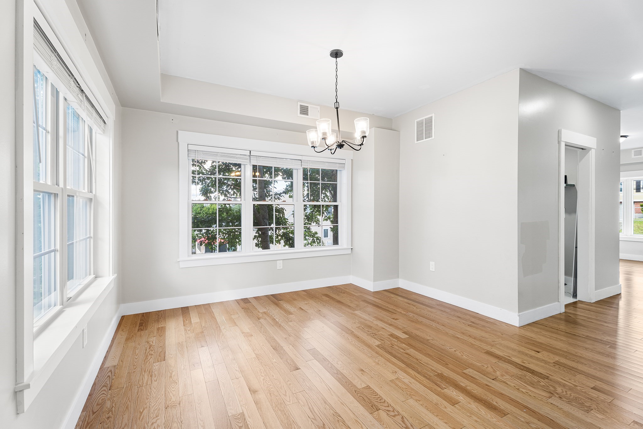 30 Valmor St Property Photo 10