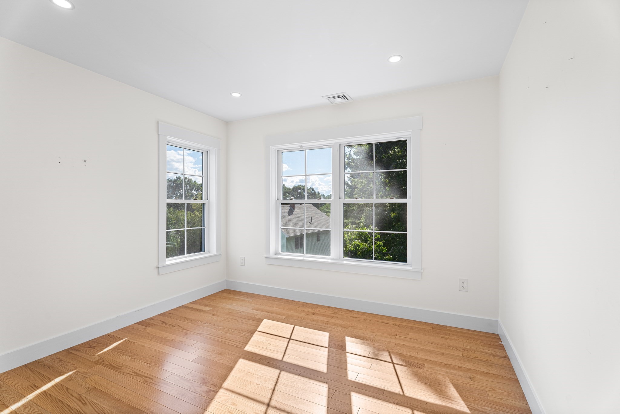 32 Valmor St Property Photo 18