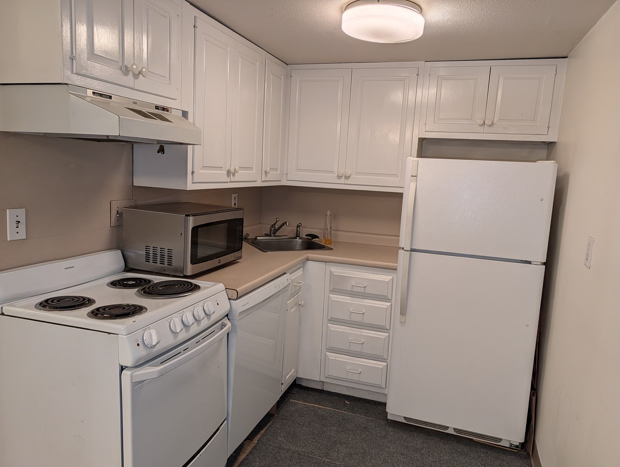 53 St Paul # 3 Property Photo 6