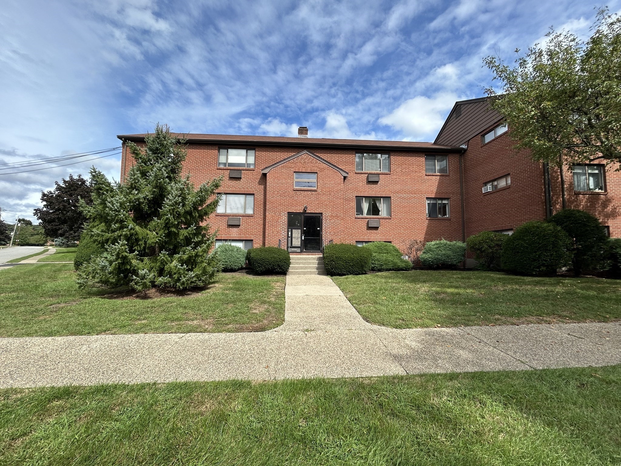 56 A Charlesbank Way # 56 Property Photo 11