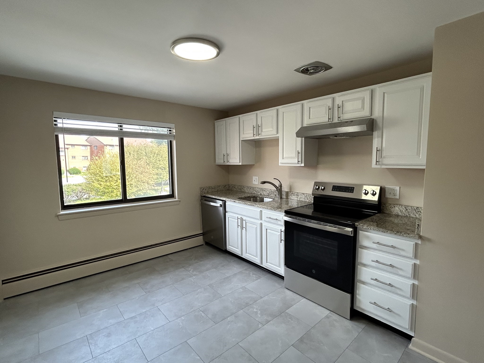 56 A Charlesbank Way # 56 Property Photo 18