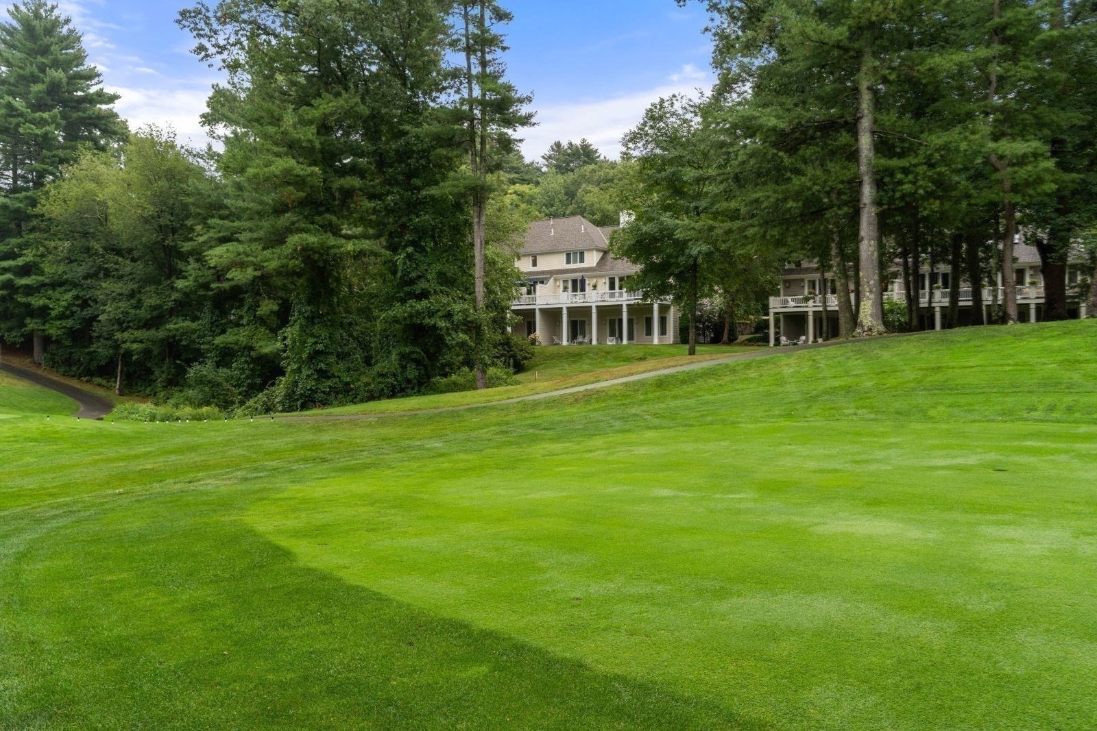 53 The Fairways Property Photo 35