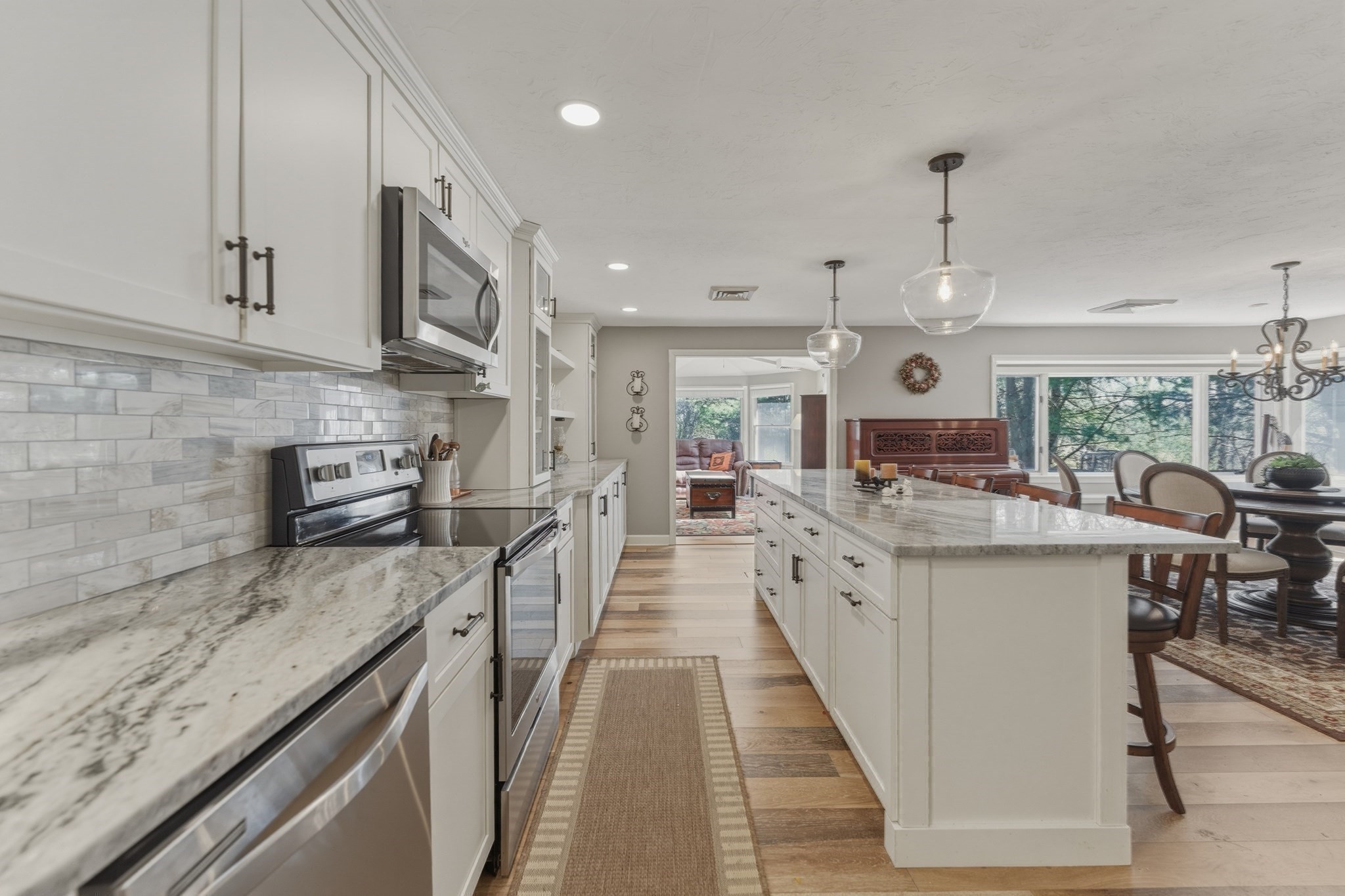 402 Ridgefield Cir # D Property Photo 8