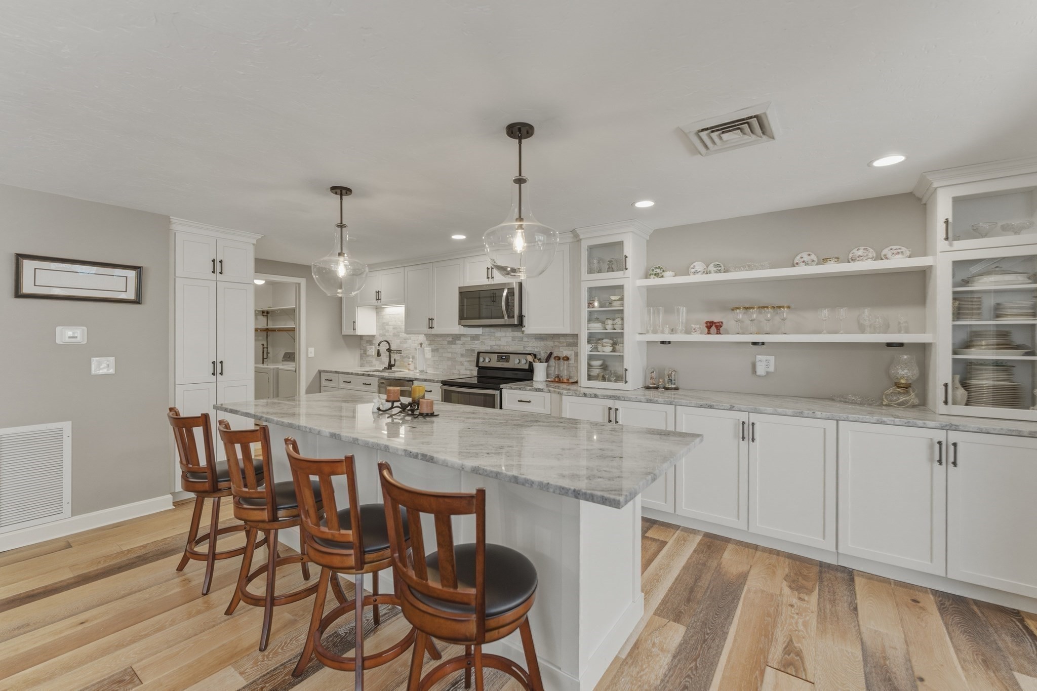 402 Ridgefield Cir # D Property Photo 10