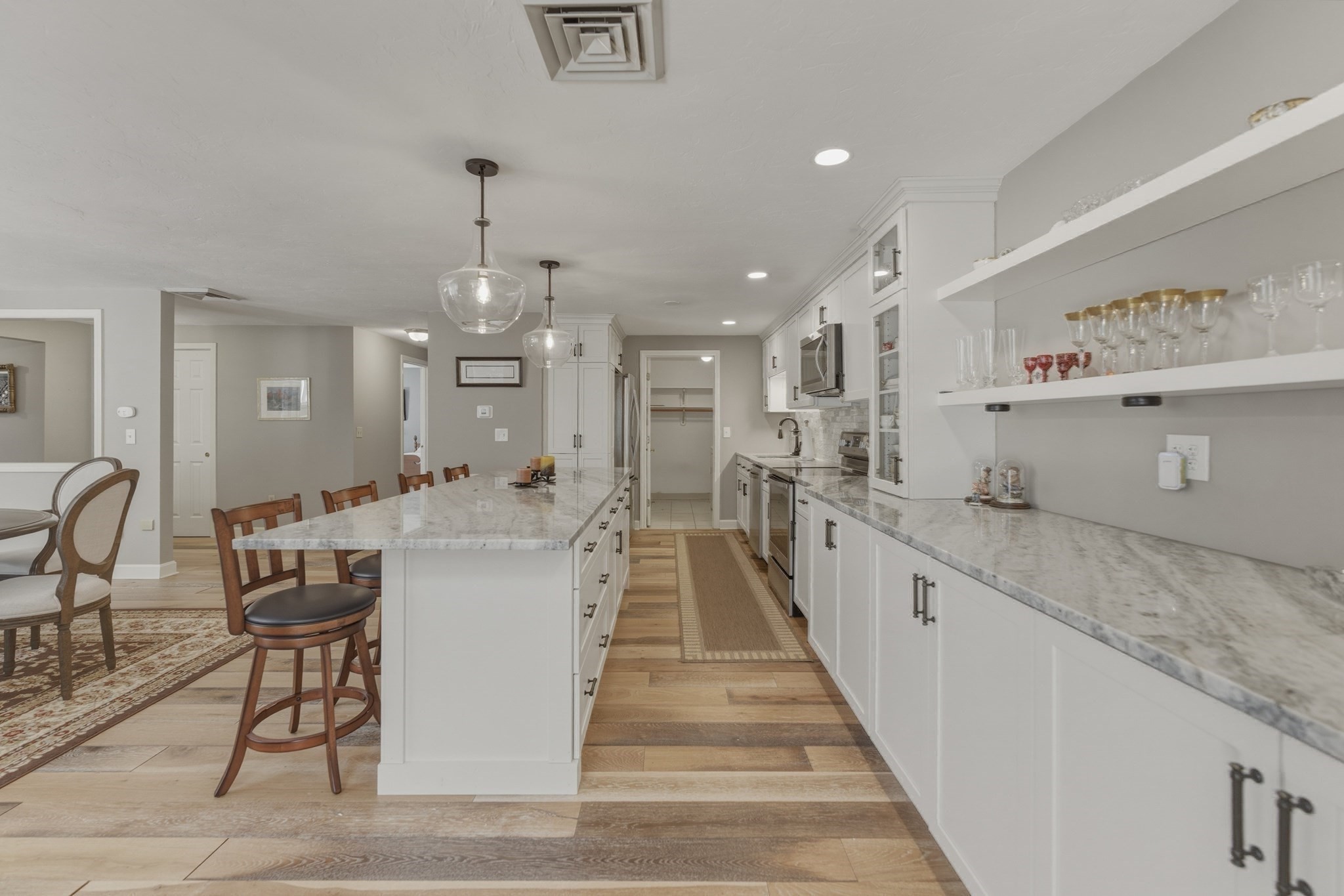 402 Ridgefield Cir # D Property Photo 12