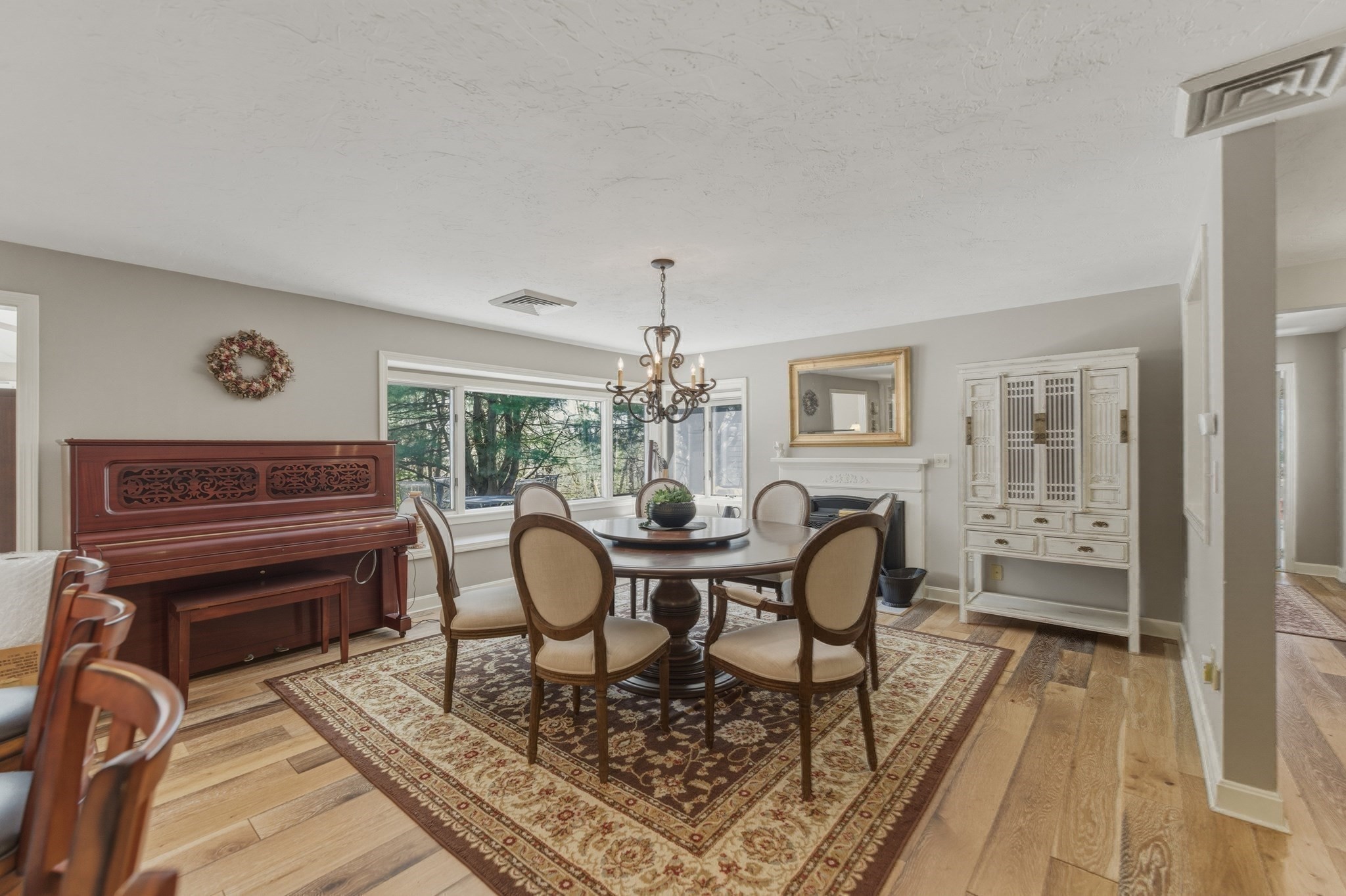 402 Ridgefield Cir # D Property Photo 17
