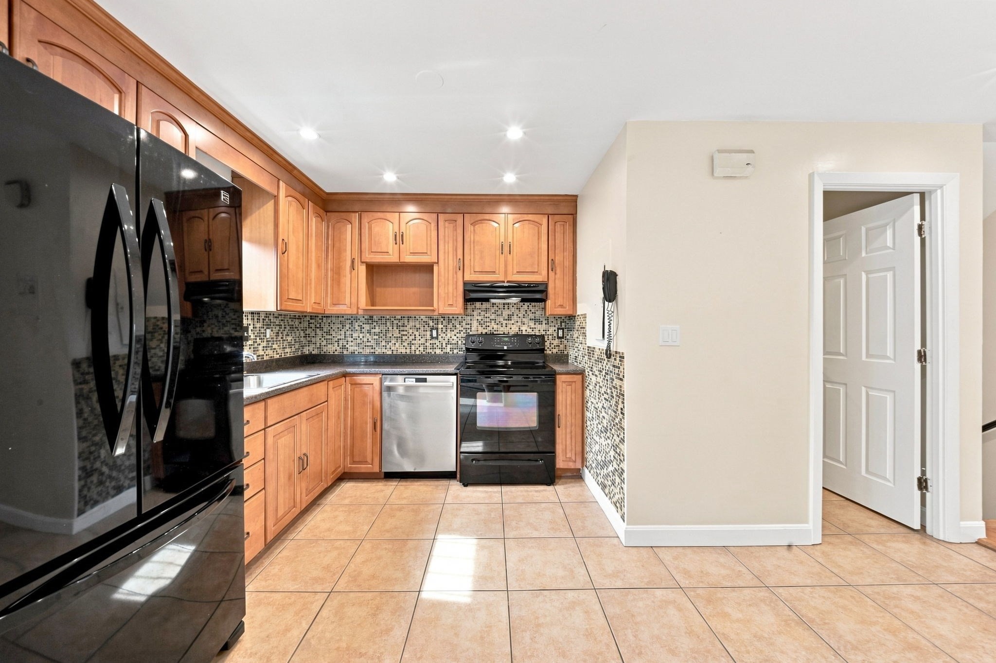4 Herman St # 1 Property Photo 1