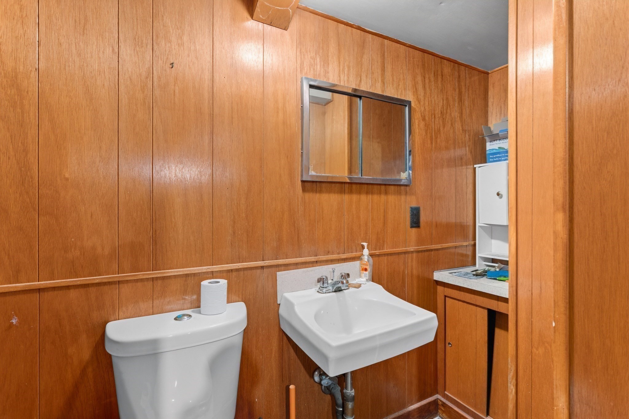 129 Pleasant Valley St Property Photo 28