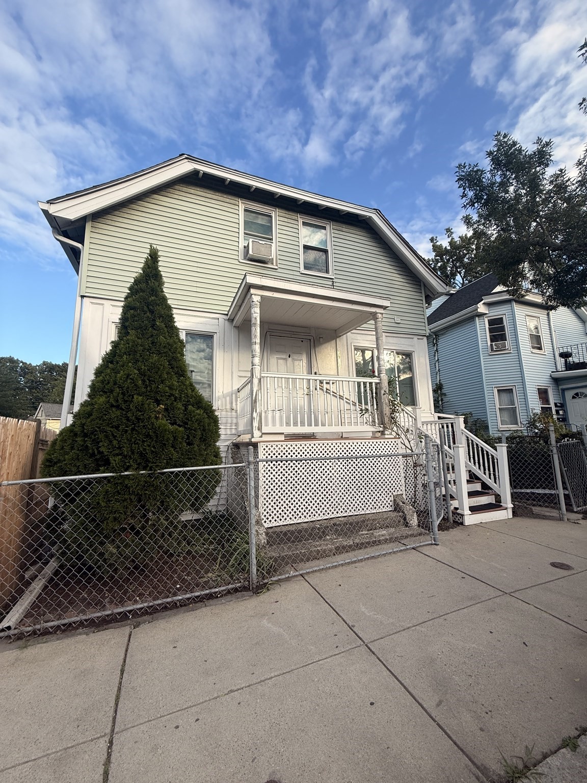 3904 Washington St # B Property Photo 1