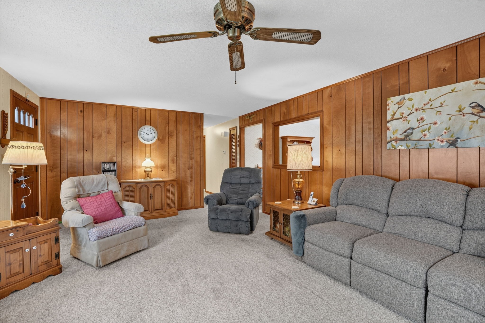1025 Cherokee St Property Photo 5