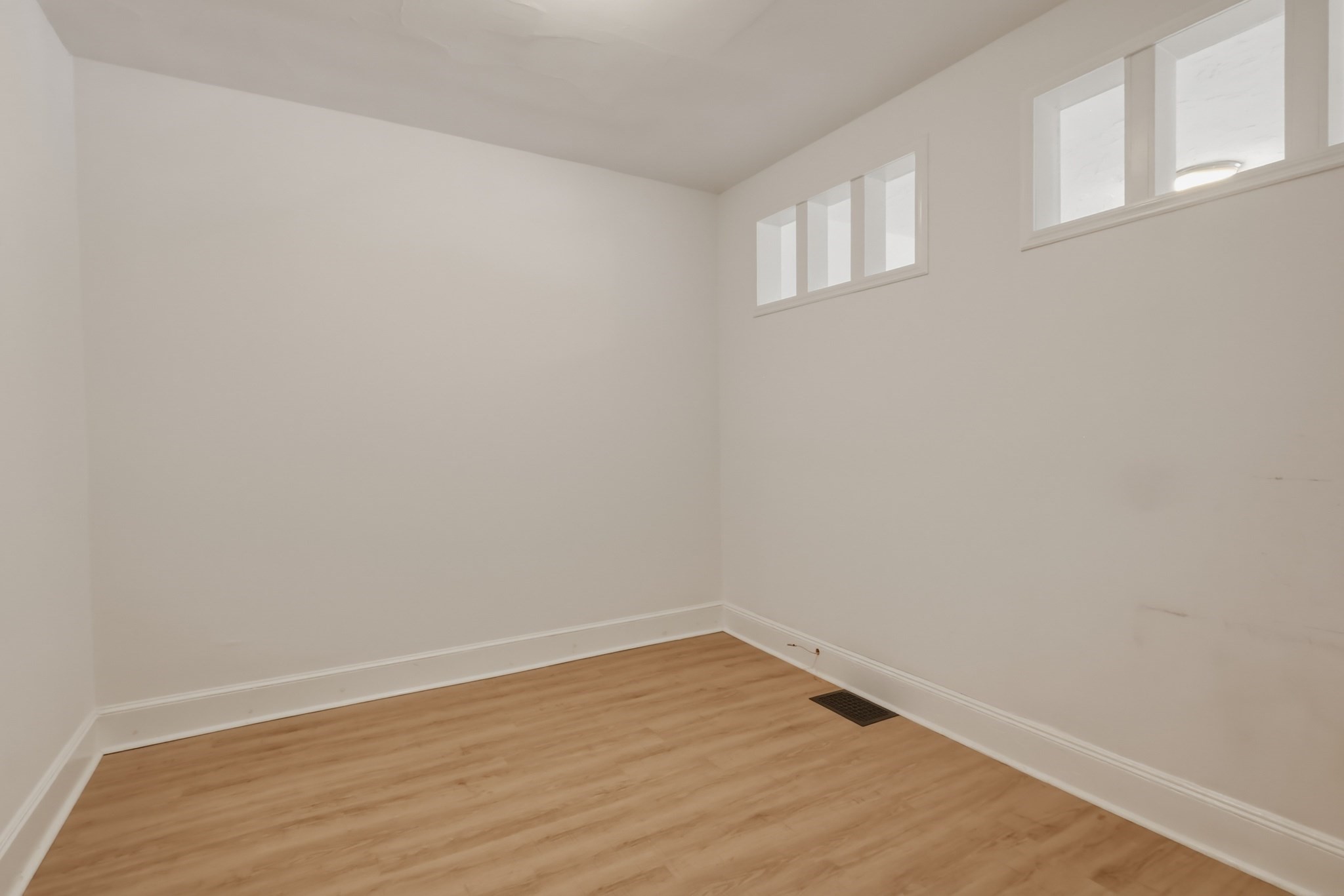 150 South Street # 1a Property Photo 7