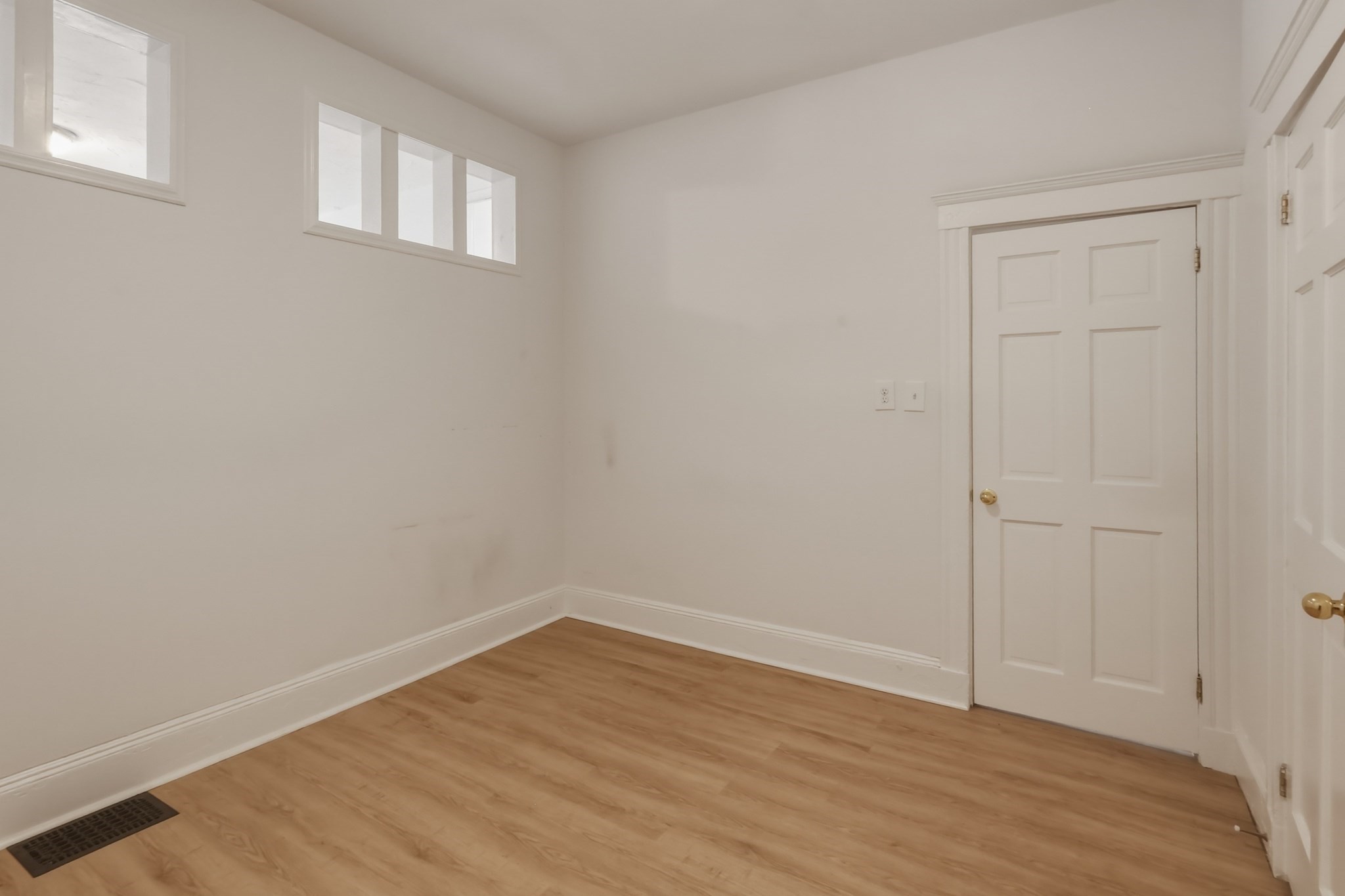 150 South Street # 1a Property Photo 9