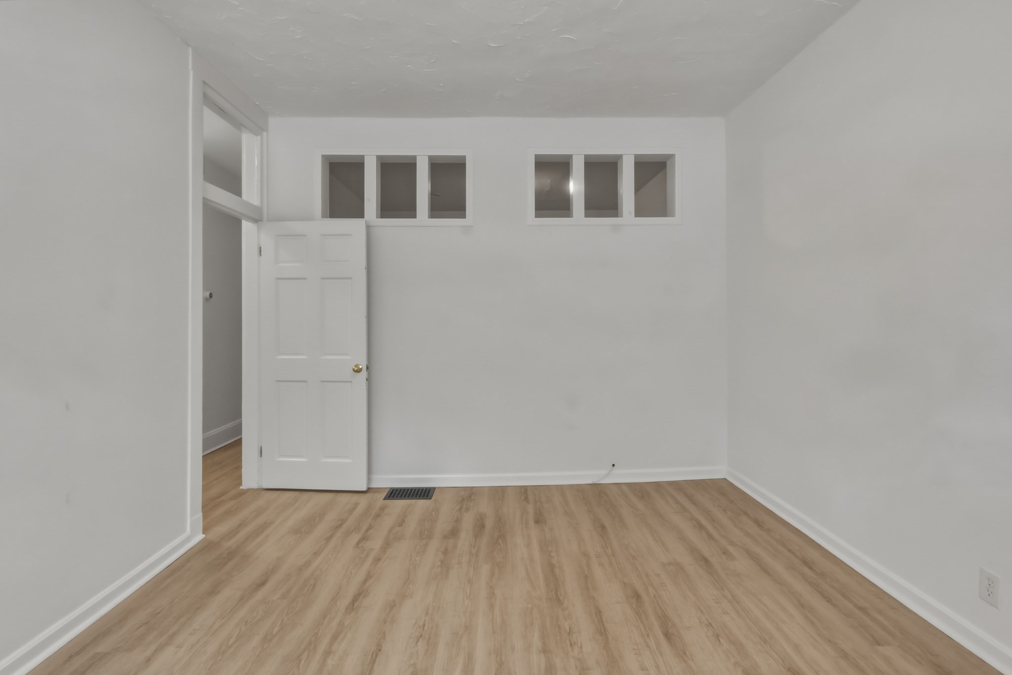 150 South Street # 1a Property Photo 12
