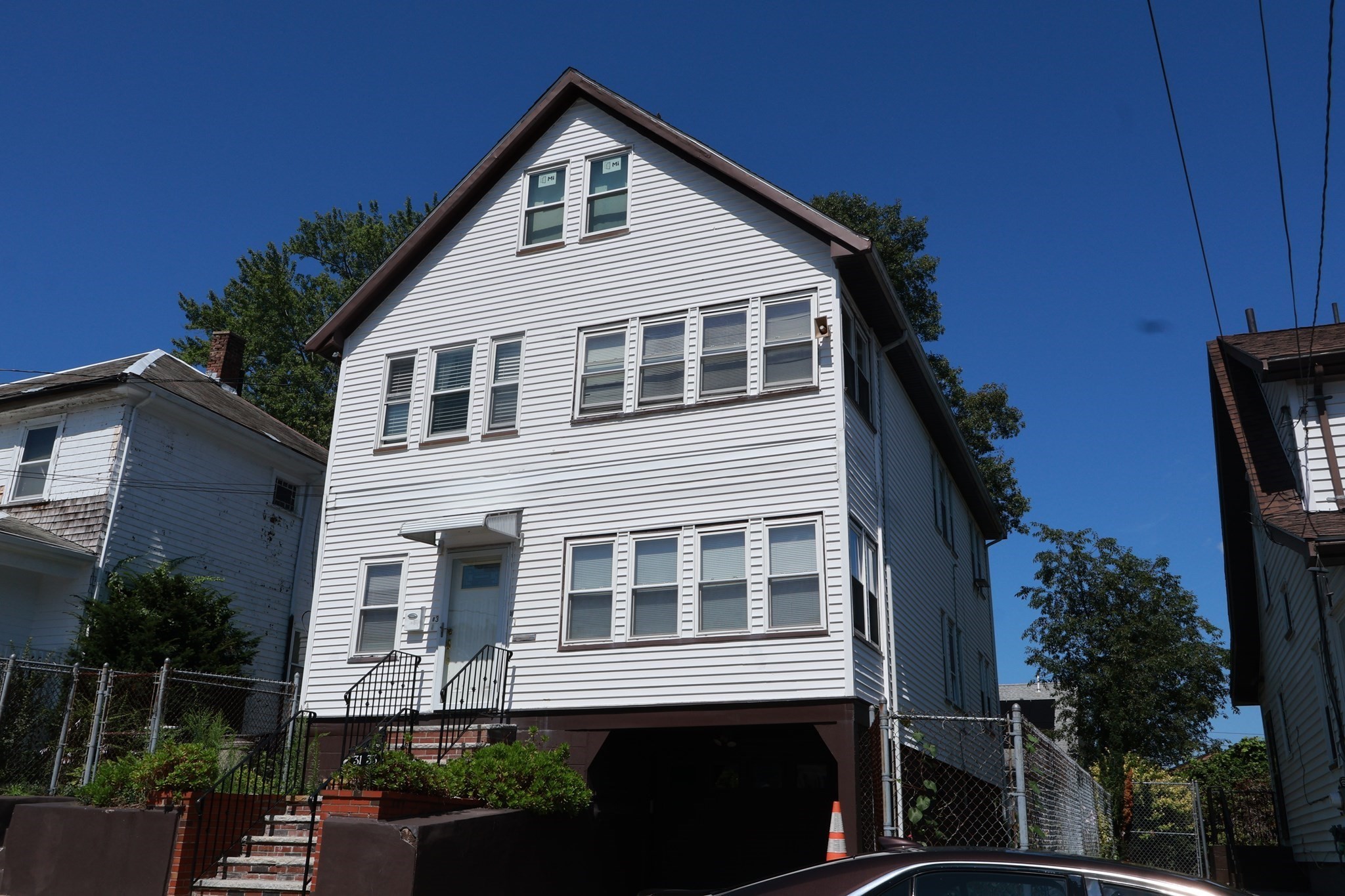 31-33 Stow Road Property Photo 1