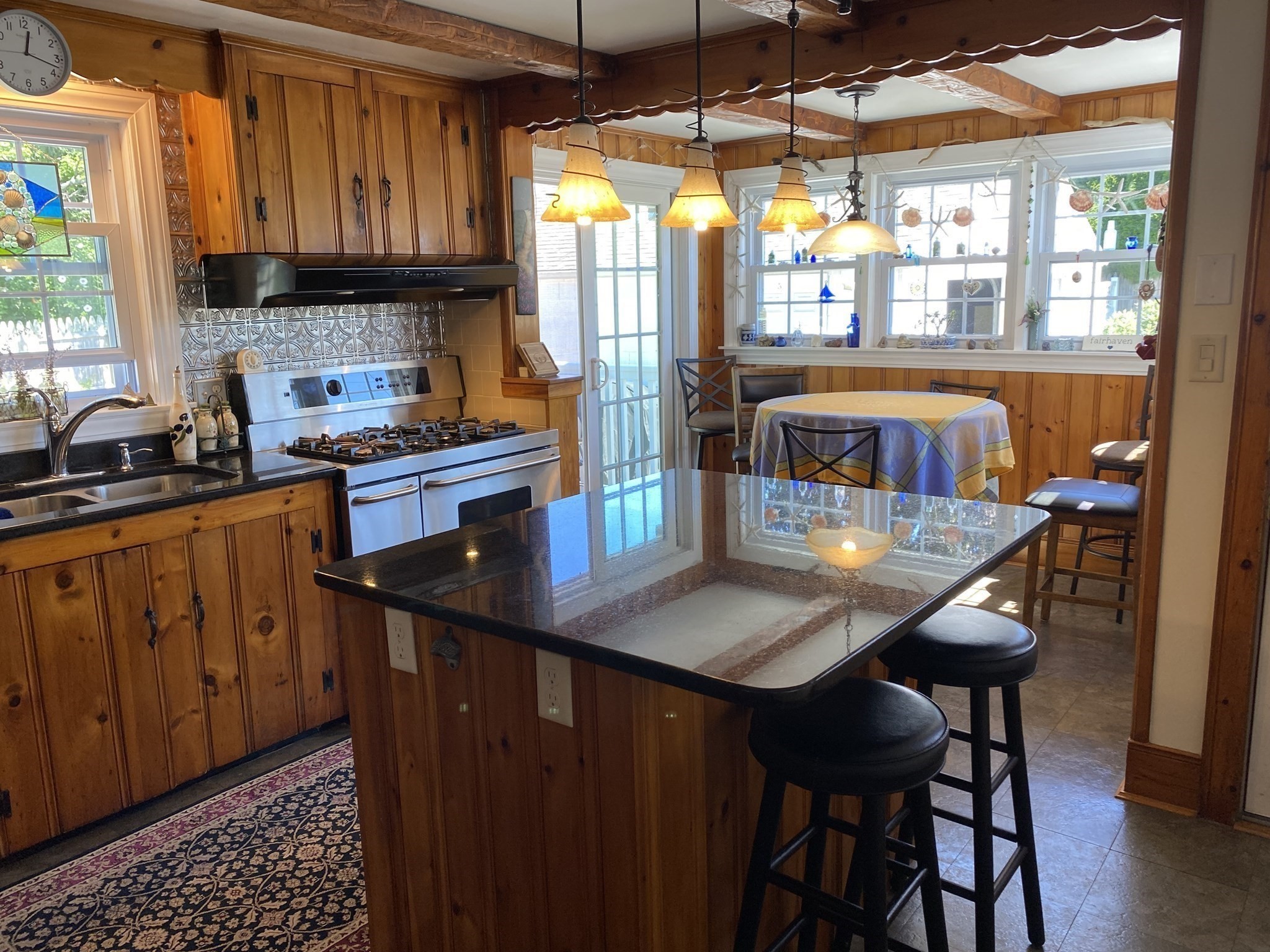 16 Springhill Street Property Photo 1