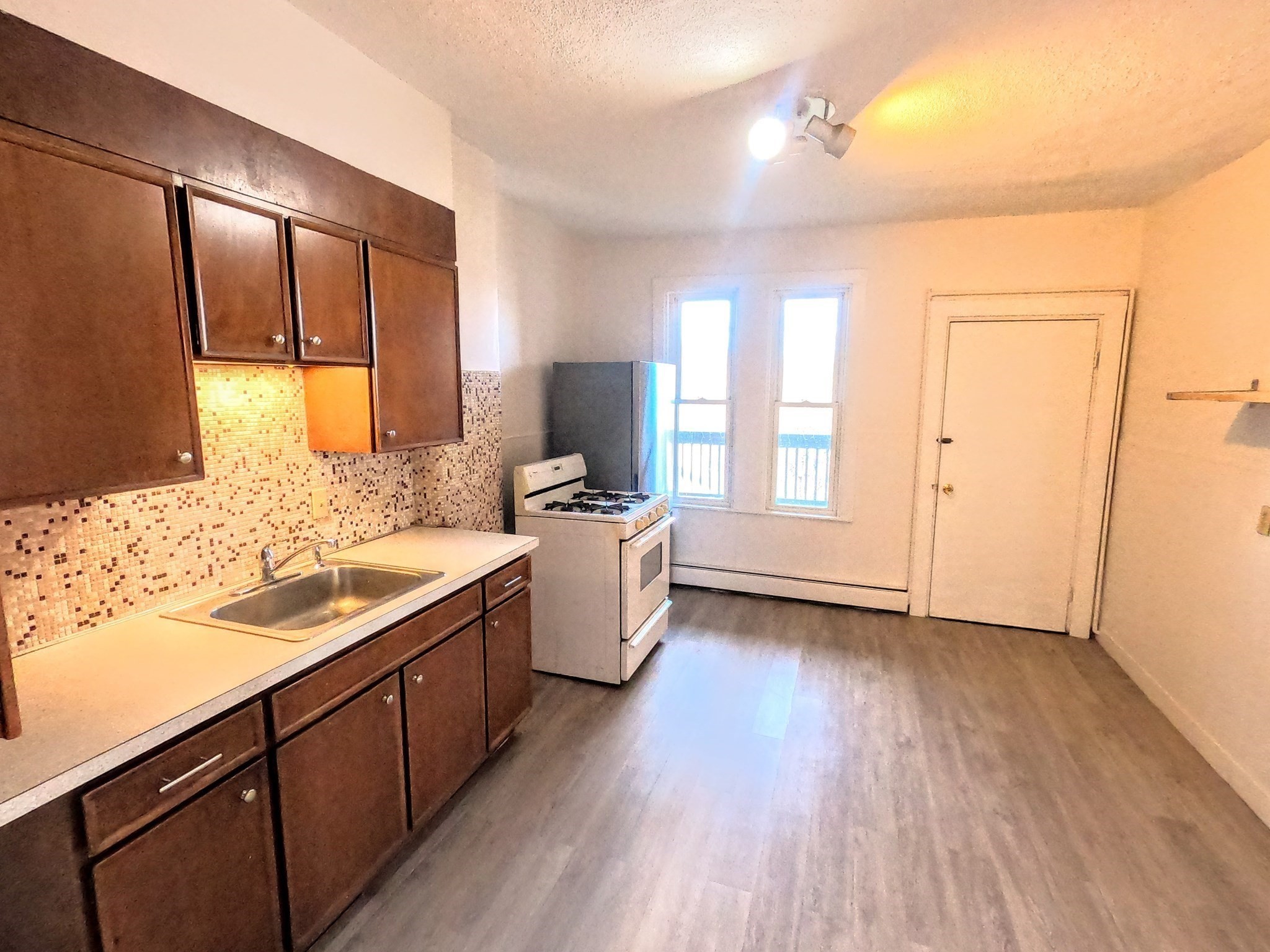 90 Wenham St. # 2 Property Photo 11