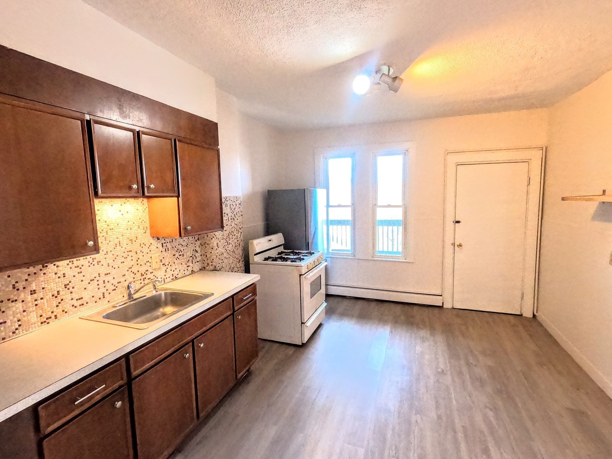 90 Wenham St. # 2 Property Photo 12