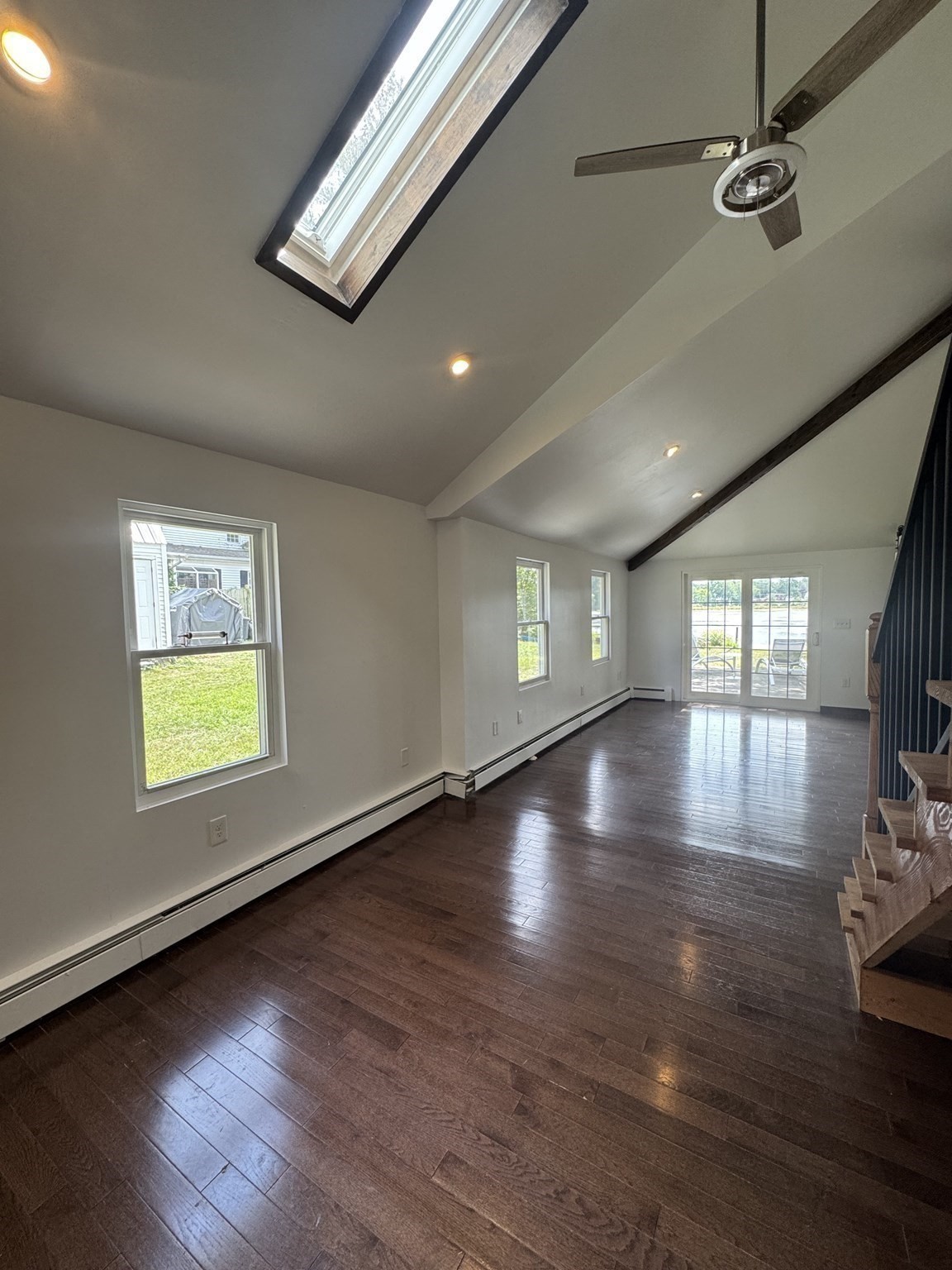 8 Calvin St Property Photo 12