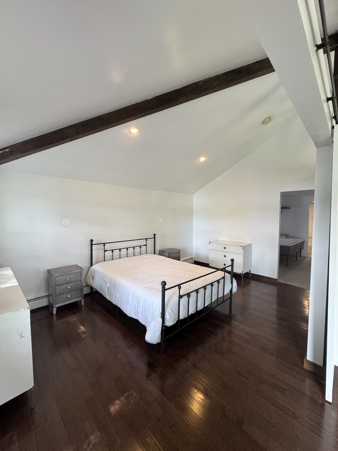 8 Calvin St Property Photo 17