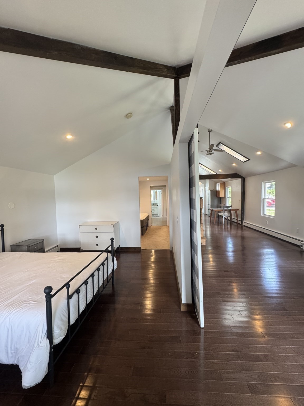 8 Calvin St Property Photo 18