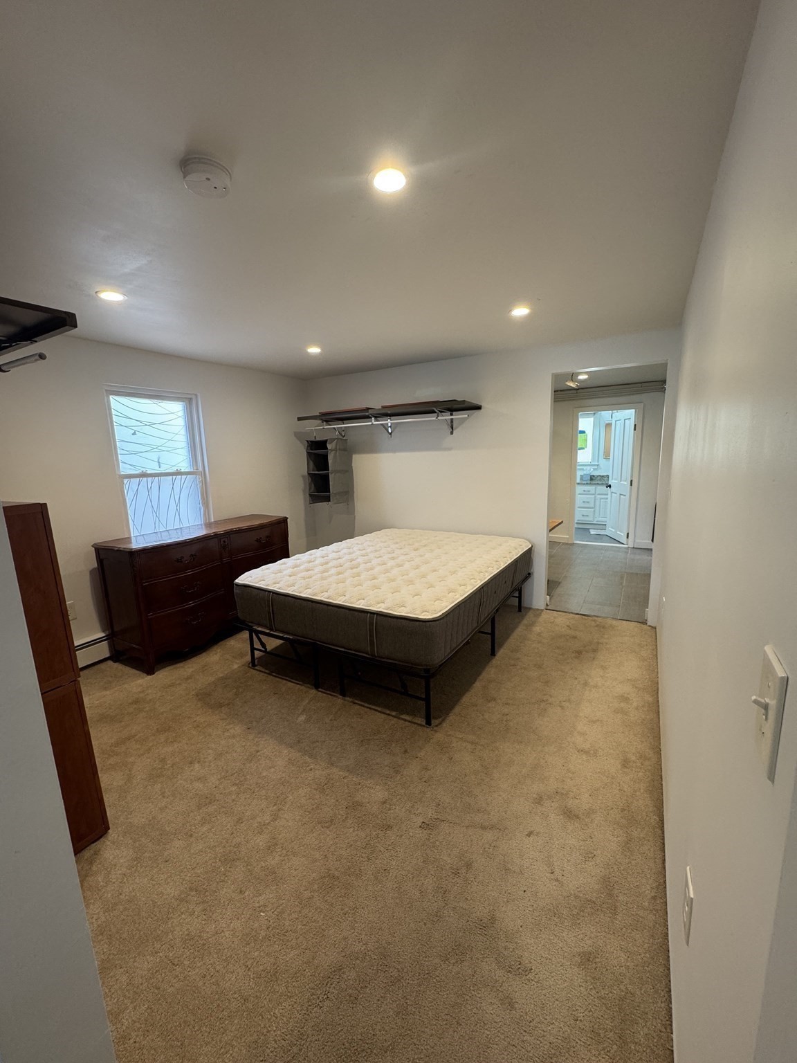 8 Calvin St Property Photo 19