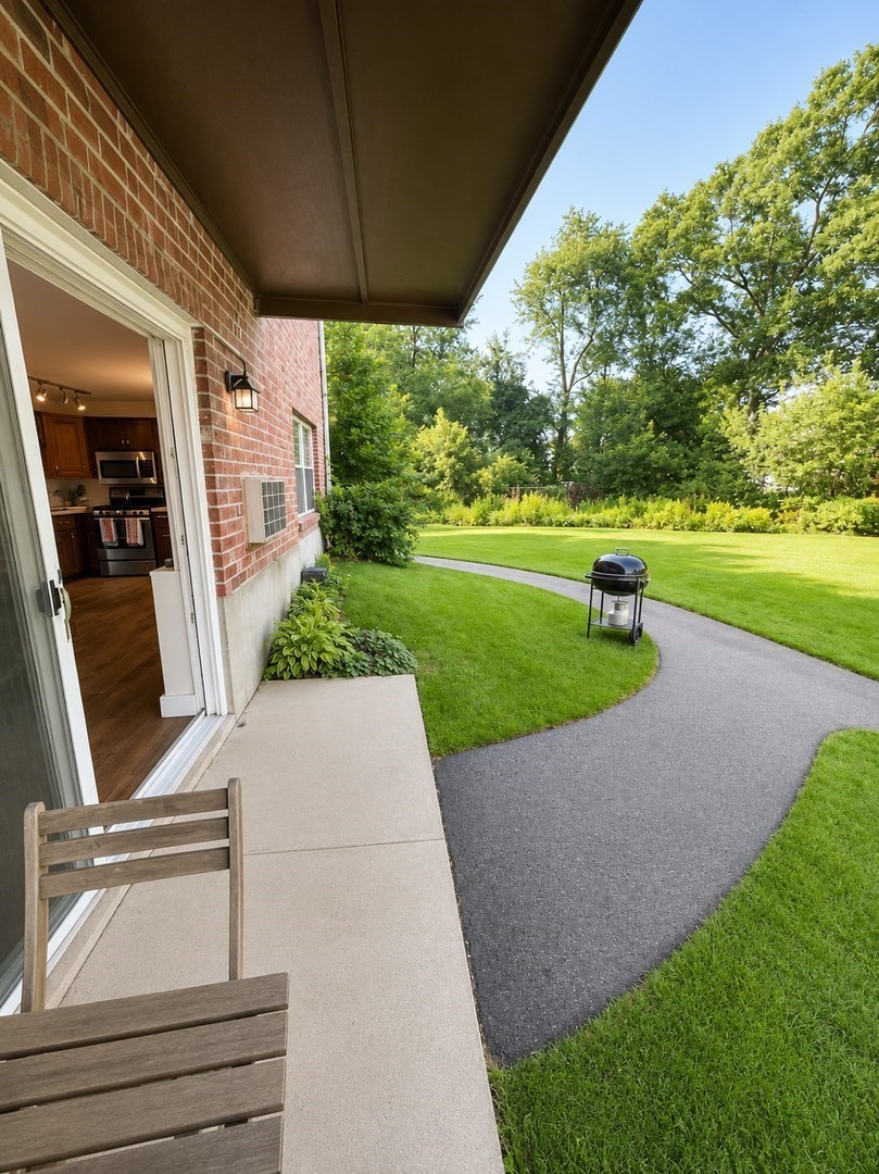 37 Fernview Ave # 7 Property Photo 7
