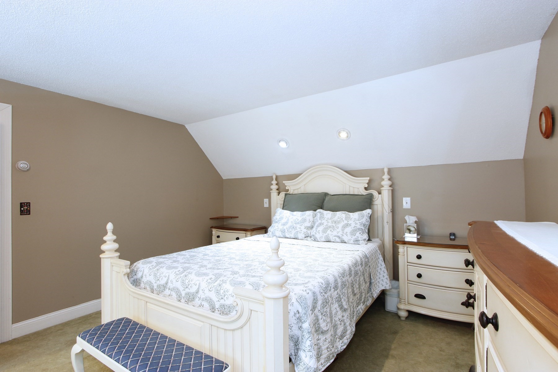 3 Midway Property Photo 24