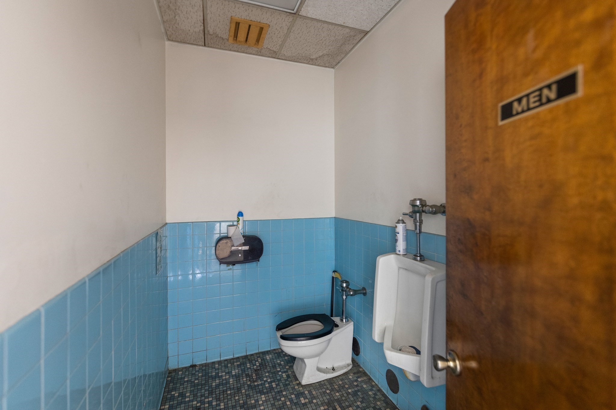35 Lower Grape St Property Photo 20