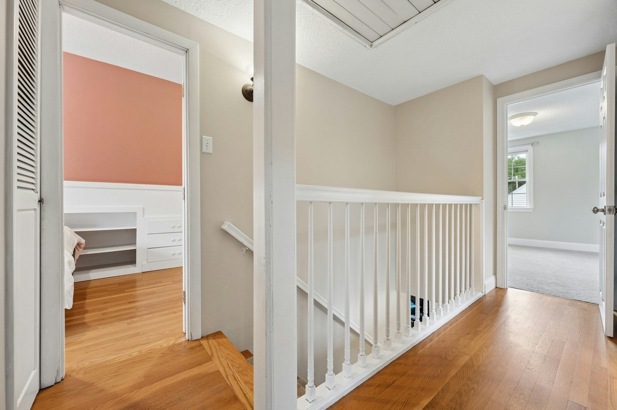 26 Millbury Ave Property Photo 21