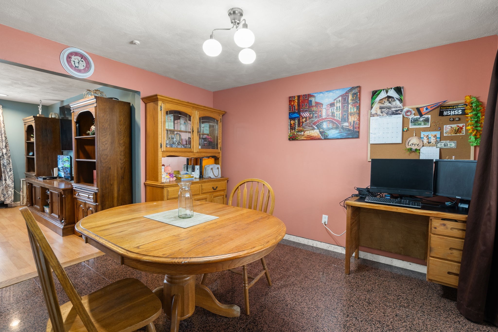 17 Louis Ln # 17 Property Photo 6