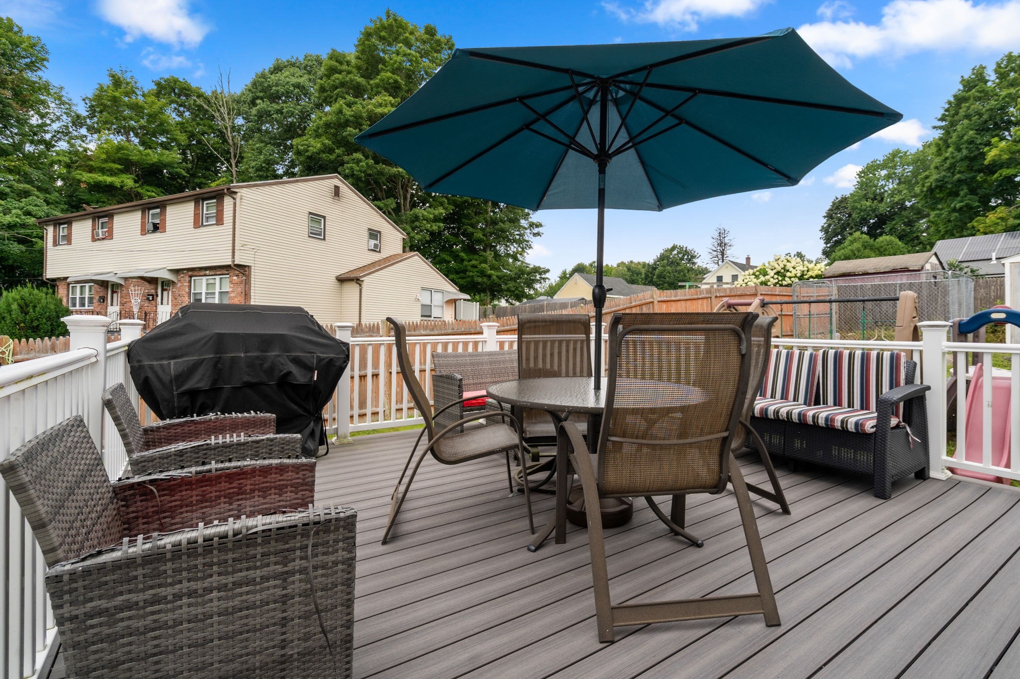 17 Louis Ln # 17 Property Photo 14