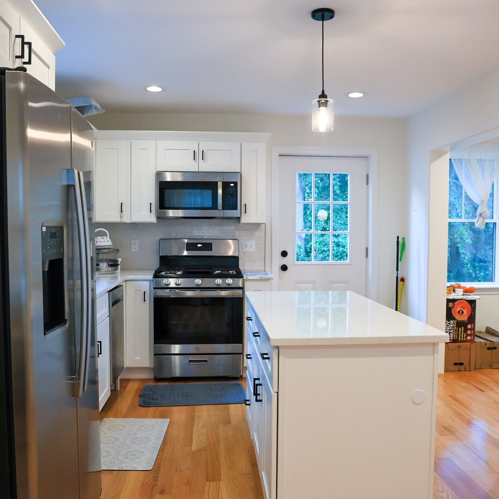 173 Westford St Property Photo 12