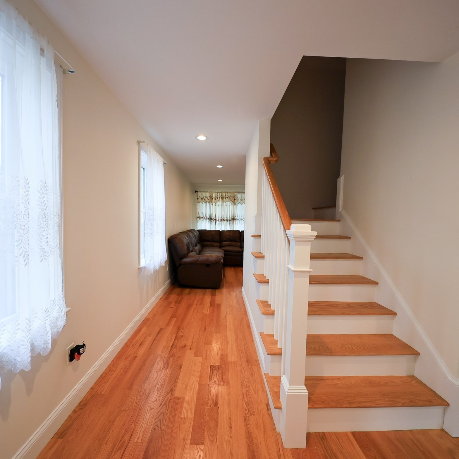 173 Westford St Property Photo 16