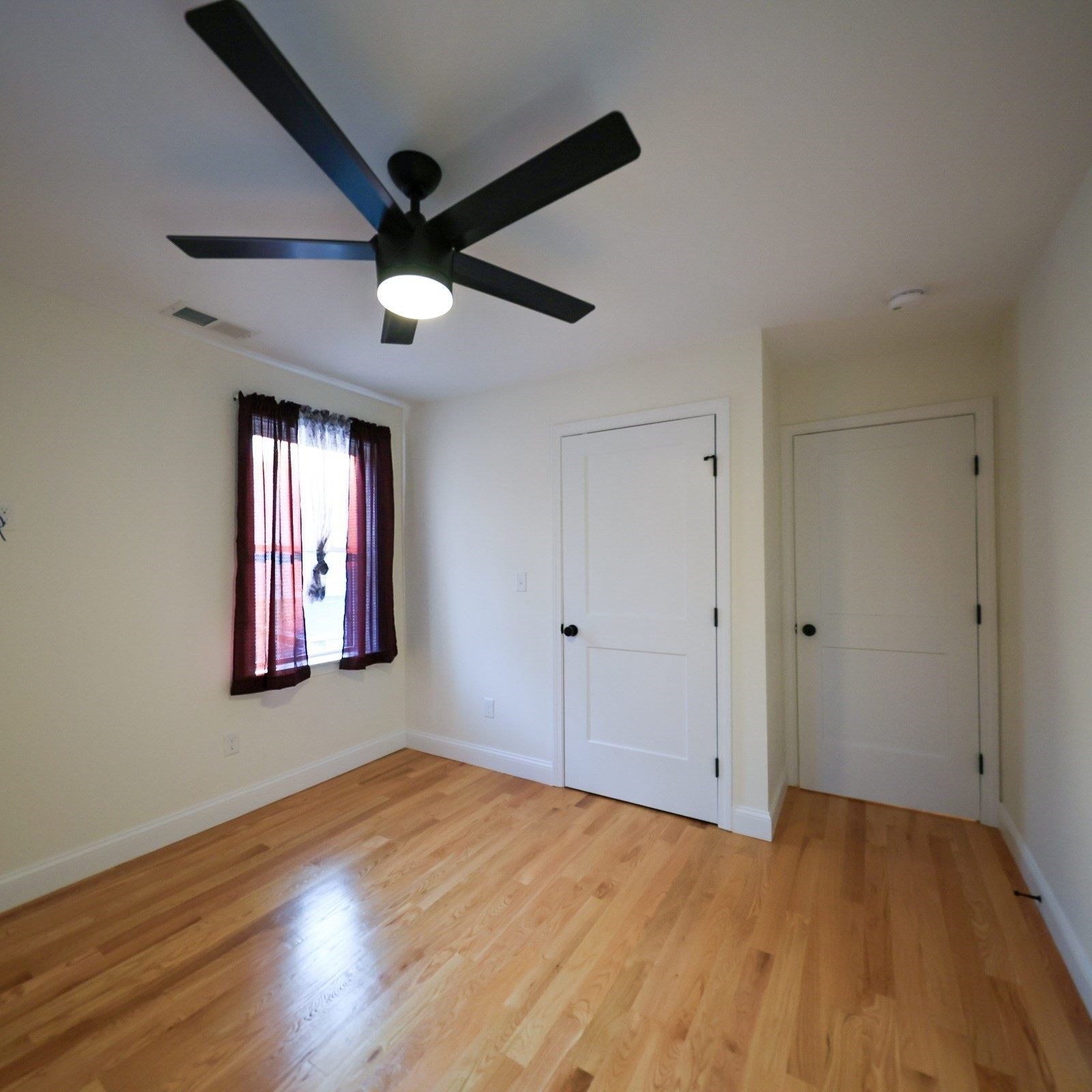 173 Westford St Property Photo 25